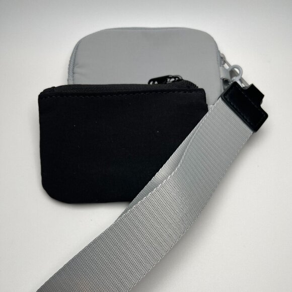 Black and Gray Duo Wristlet Wallet Keychain, Dual Mini Zip Pouches - NWOT - Picture 3 of 3